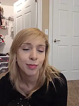 AmethystFoxx online show from May 21, 5:32 pm
