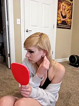 AmethystFoxx online show from March 7, 9:20 pm