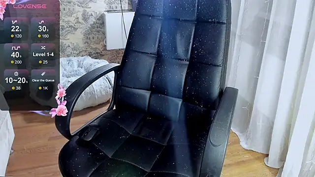   cute bitch   online show from September 22, 4:02 pm