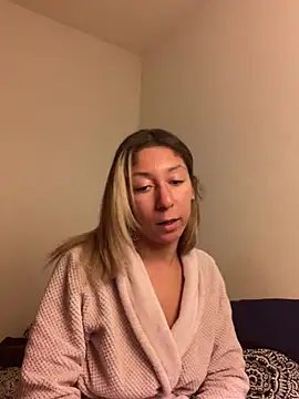 tastyyxx online show from December 16, 11:44 am