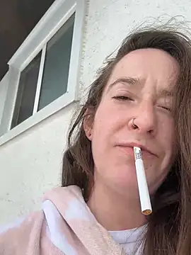 Mini And The Bear online show from February 27, 4:29 pm