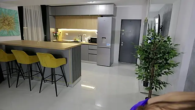 daddysgirl2222 online show from March 4, 9:00 pm