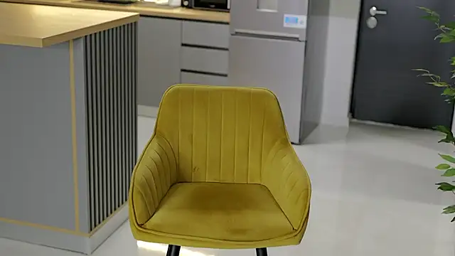 daddysgirl2222 online show from March 13, 12:04 am