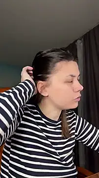 NinaVI online show from February 2, 5:58 pm