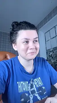 NinaVI online show from March 22, 9:05 pm