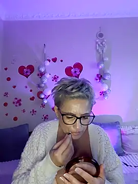 BellaBellaHot online show from November 4, 10:08 am