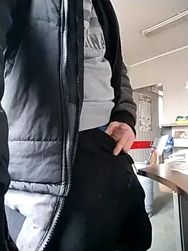 wilkalfa online show from February 23, 7:42 am