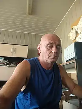 Snapshot of wilkalfa chatting on July 20, 7:05 am wilkalfa online show from July 20, 7:05 am