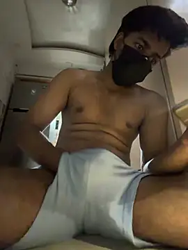 topfucker1819 online show from July 13, 3:00 pm