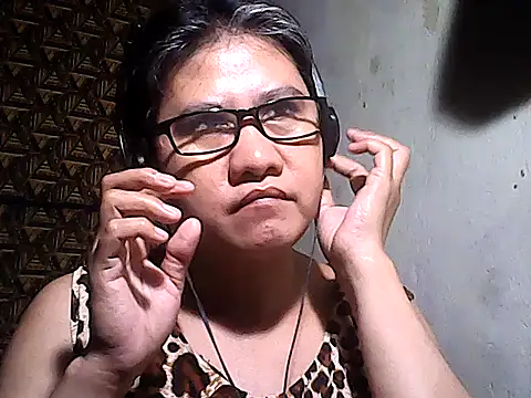 sweetsosie18 online show from January 7, 8:14 pm