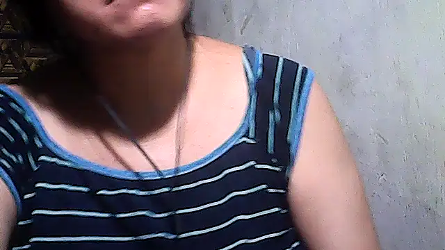 sweetsosie18 online show from March 1, 7:52 am