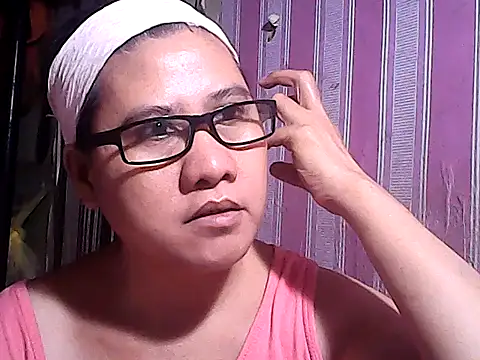sweetsosie18 online show from September 17, 6:21 pm