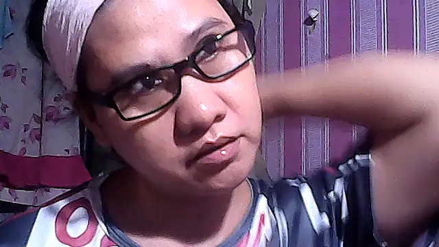 sweetsosie18 online show from September 9, 5:33 pm