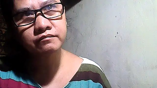 sweetsosie18 online show from December 17, 5:01 am