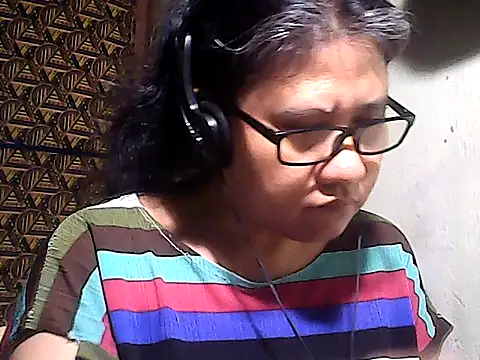 sweetsosie18 online show from January 12, 1:51 pm