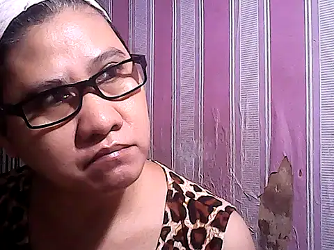 sweetsosie18 online show from September 29, 11:16 am