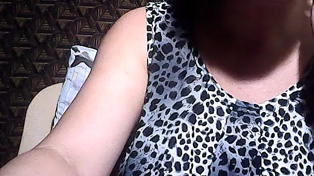 sweetsosie18 online show from May 9, 8:34 pm