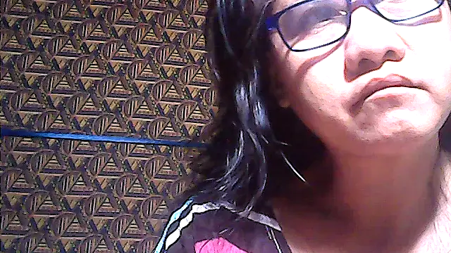 Snapshot of sweetsosie18 chatting on July 11, 10:10 pm sweetsosie18 online show from July 11, 10:10 pm