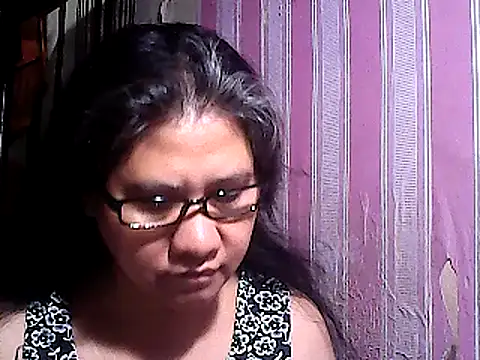 sweetsosie18 online show from March 21, 1:45 pm