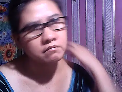sweetsosie18 online show from October 17, 11:34 am