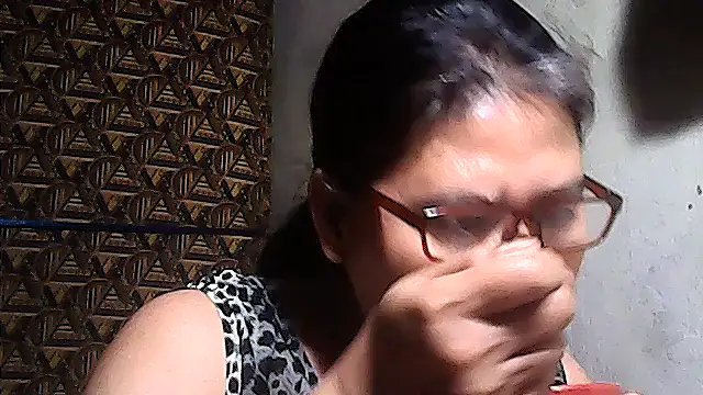 sweetsosie18 online show from April 2, 7:53 pm