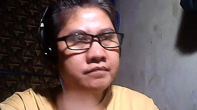 sweetsosie18 online show from March 4, 6:10 am