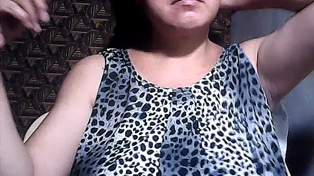 sweetsosie18 online show from May 14, 7:27 am