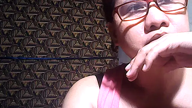 sweetsosie18 online show from March 22, 8:43 pm