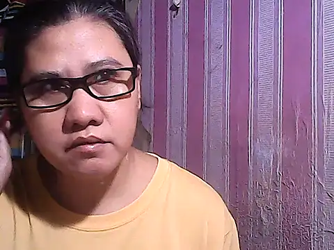sweetsosie18 online show from September 19, 7:34 am