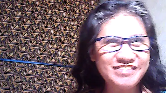 Snapshot of sweetsosie18 chatting on June 29, 10:26 am sweetsosie18 online show from June 29, 10:26 am
