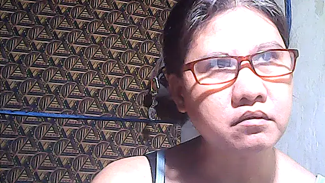 sweetsosie18 online show from April 26, 10:45 am