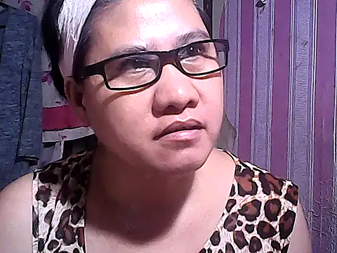 sweetsosie18 online show from September 23, 9:49 am