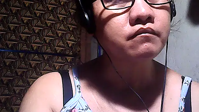 sweetsosie18 online show from February 27, 2:34 am