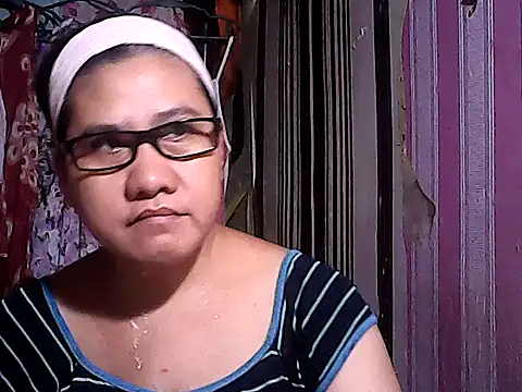sweetsosie18 online show from September 27, 3:01 am