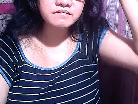 sweetsosie18 online show from October 15, 4:44 am
