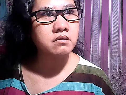 sweetsosie18 online show from October 18, 12:34 am