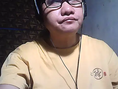 sweetsosie18 online show from January 14, 2:31 pm