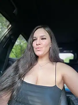 Snapshot of Niki_li chatting on July 2, 3:23 am Niki li online show from July 2, 3:23 am