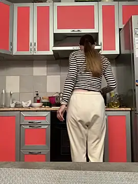 SeducingYoghourt online show from March 19, 3:40 pm