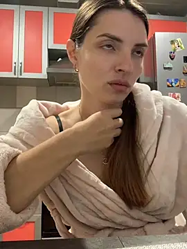 SeducingYoghourt online show from October 14, 4:18 pm
