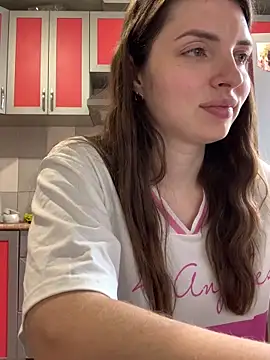 SeducingYoghourt online show from March 20, 1:01 pm