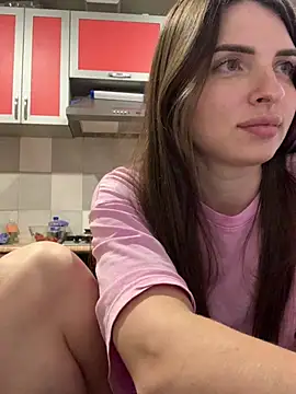 SeducingYoghourt online show from April 1, 3:42 pm