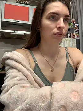 SeducingYoghourt online show from January 3, 1:46 pm