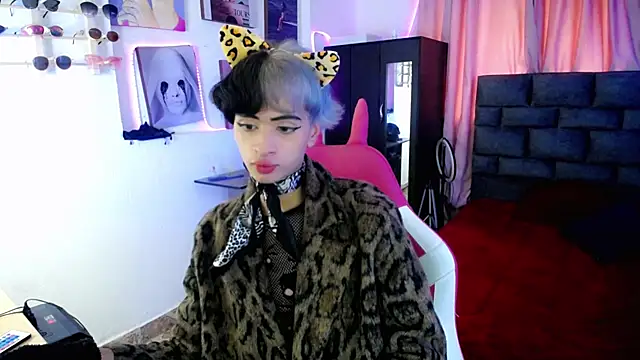 Snapshot of Sweet_Jack1 chatting on March 19, 6:23 pm Sweet Jack1 online show from March 19, 6:23 pm