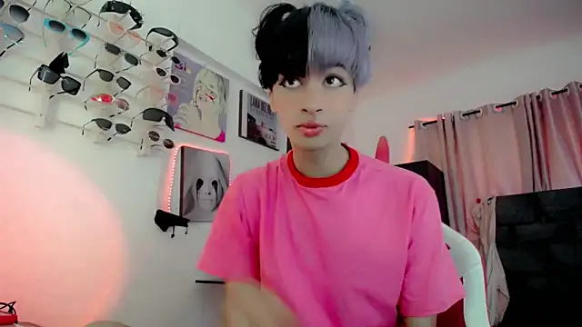 Snapshot of Sweet_Jack1 chatting on March 3, 2:17 pm Sweet Jack1 online show from March 3, 2:17 pm