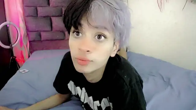 Snapshot of Sweet_Jack1 chatting on February 24, 6:15 pm Sweet Jack1 online show from February 24, 6:15 pm
