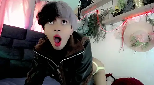 Snapshot of Sweet_Jack1 chatting on March 8, 6:05 pm Sweet Jack1 online show from March 8, 6:05 pm