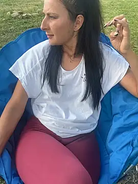 Snapshot of AlishyaJoi chatting on May 23, 2:27 pm AlishyaJoi online show from May 23, 2:27 pm