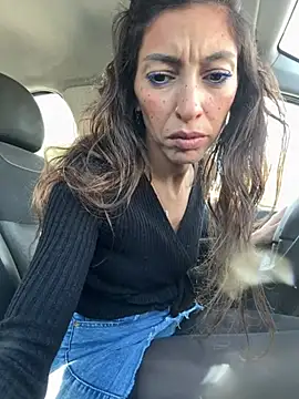 amanilouve online show from January 10, 11:16 am