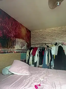 amanilouve online show from March 12, 11:58 am